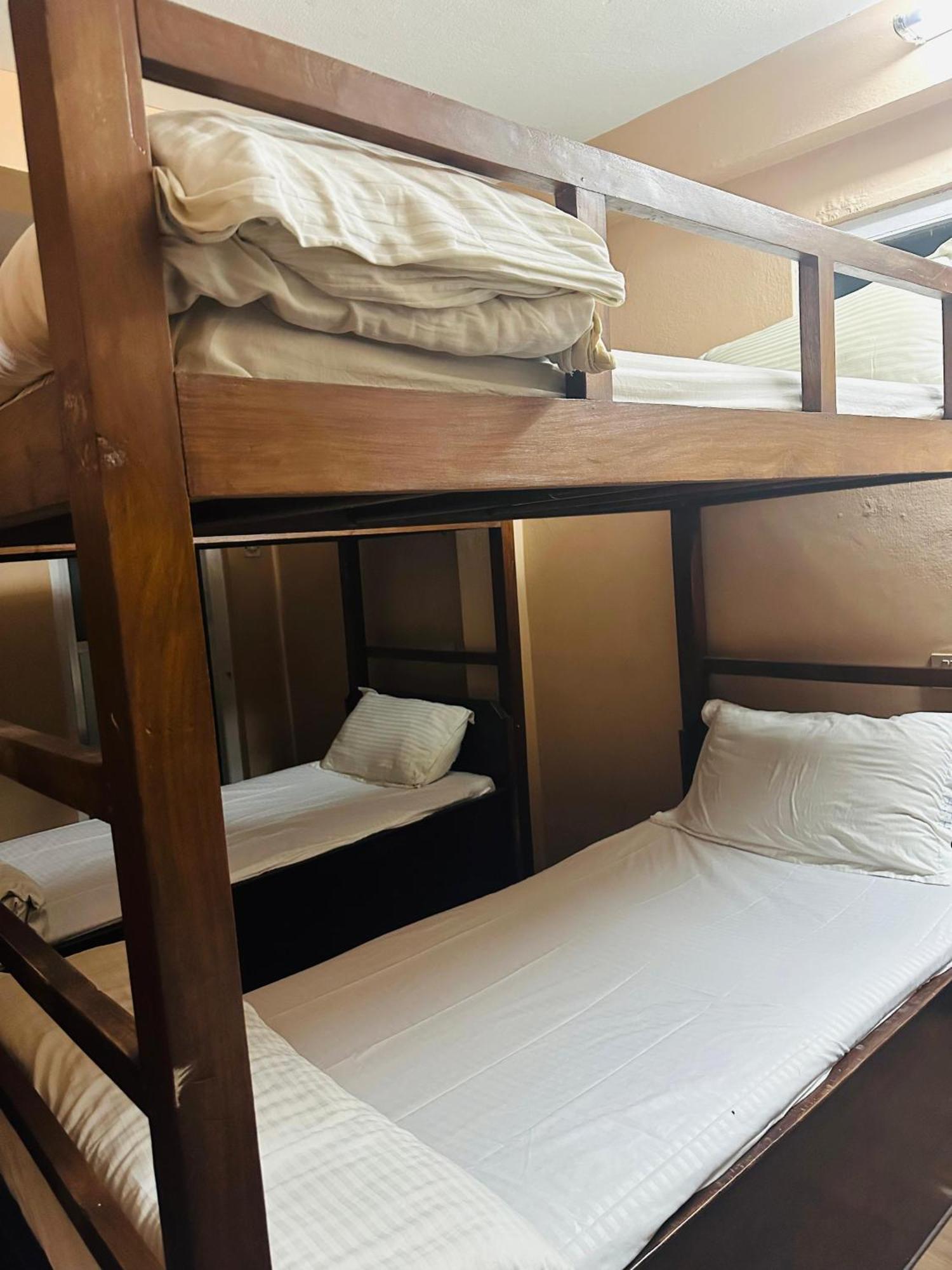 Hotel Travelers Home Катманду Екстериор снимка