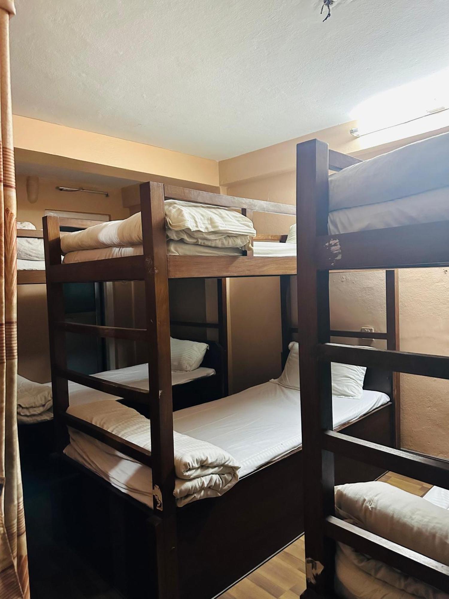 Hotel Travelers Home Катманду Екстериор снимка